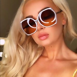 POLARIZED βοΈ Retro Feathered Square Frame Sunnies